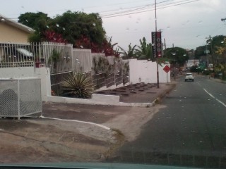 NORBROOK DRIVE KGN 8, Kingston / St. Andrew, Jamaica - House for Sale